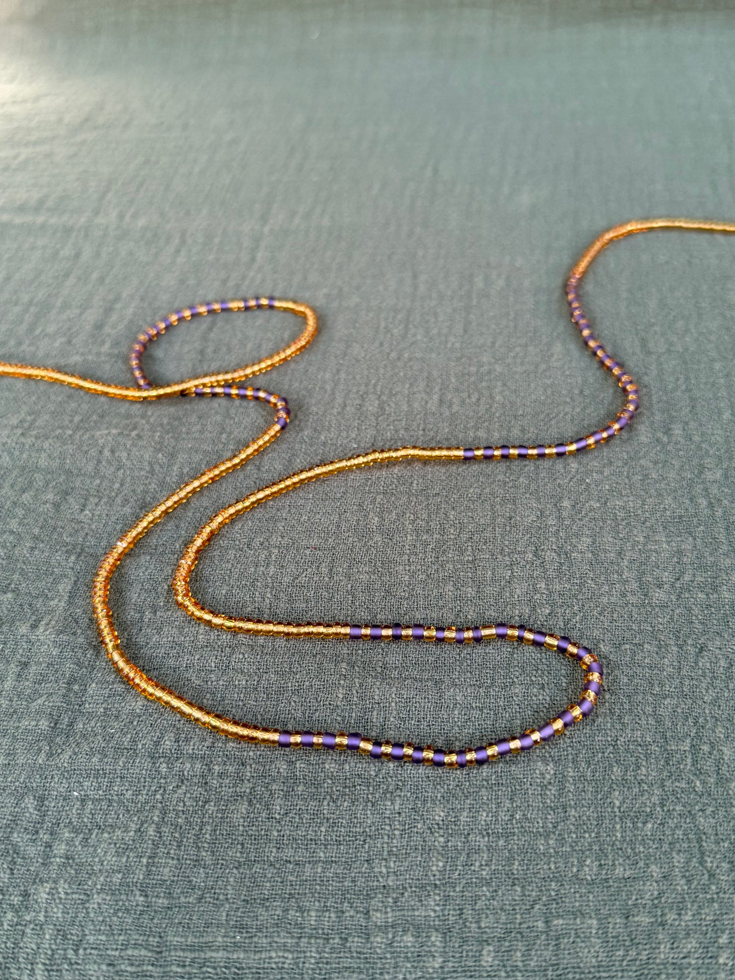 Lavender waist beads – handmade Ghanaian body jewelry by Tòma Lina