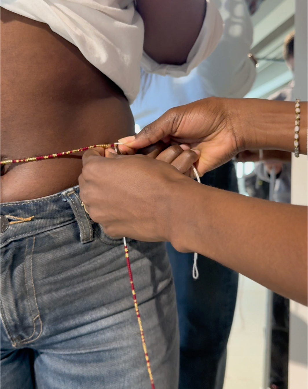 tutorial how to tie waist bead